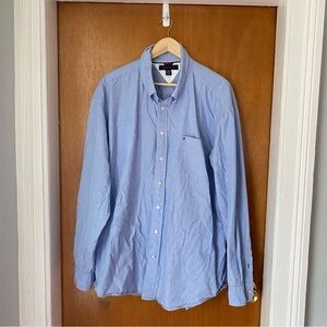 •Mens blue denim Tommy Hilfiger button down• Size XXL